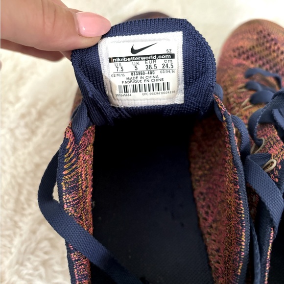 Nike Tennis Classic Multicolor Ultra Flyknit 833860-400 - Picture 6 of 7